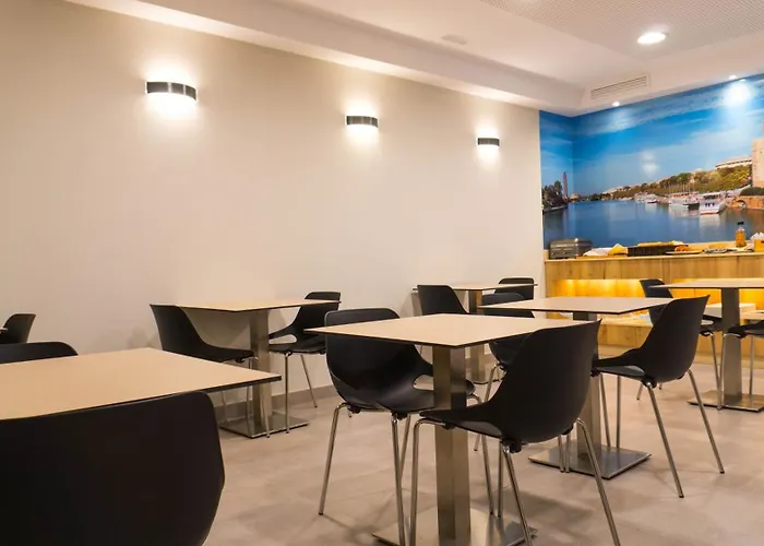 AV La FloridaHotel Seville